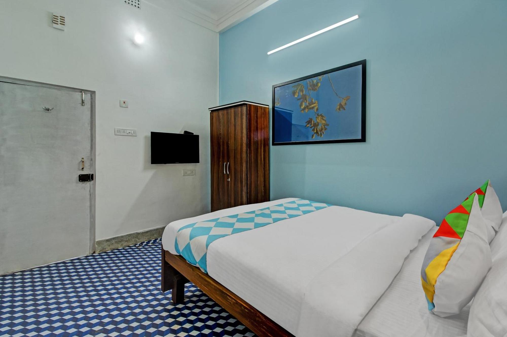 Hotel O Nilay Guest House South Suburban Buitenkant foto